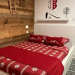 Apartment House St-george Alpine With Terrace And View On Village Zermatt
