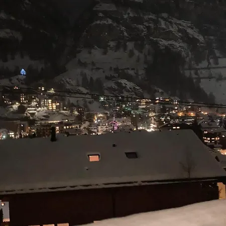 House St-george Alpine With Terrace And View On Village Lejlighed Zermatt