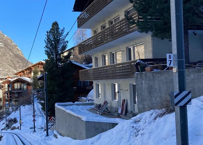 House St-george Alpine With Terrace And View On Village Lejlighed